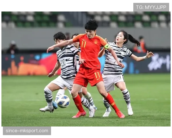 中国女足全队集训重点演练攻防转换战术细节 中国女足全队集训重点演练攻防转换战术细节